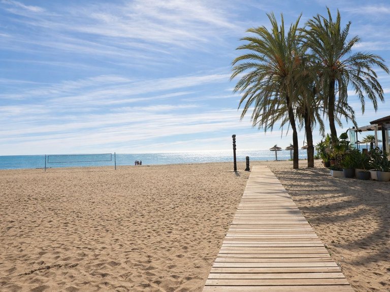 Apartment for Sale in Estepona, Malaga 1