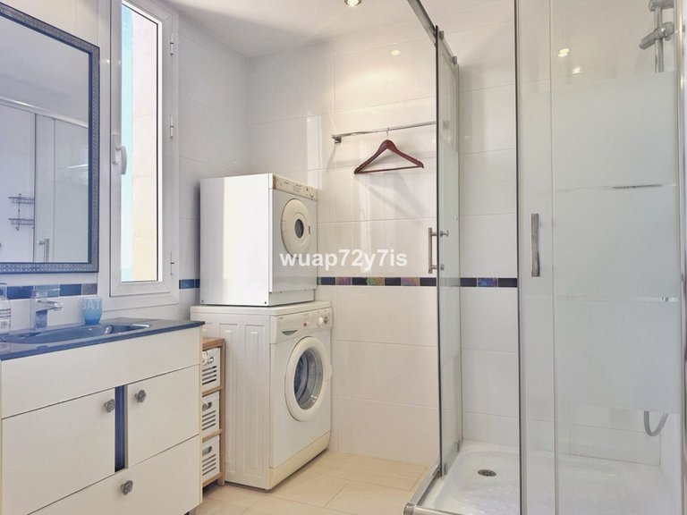 Apartment for Sale in Fuengirola, Malaga 24