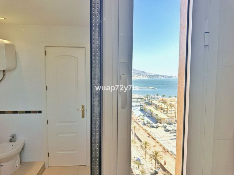 Apartment for Sale in Fuengirola, Malaga 26