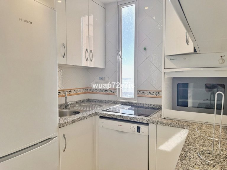 Apartment for Sale in Fuengirola, Malaga 27