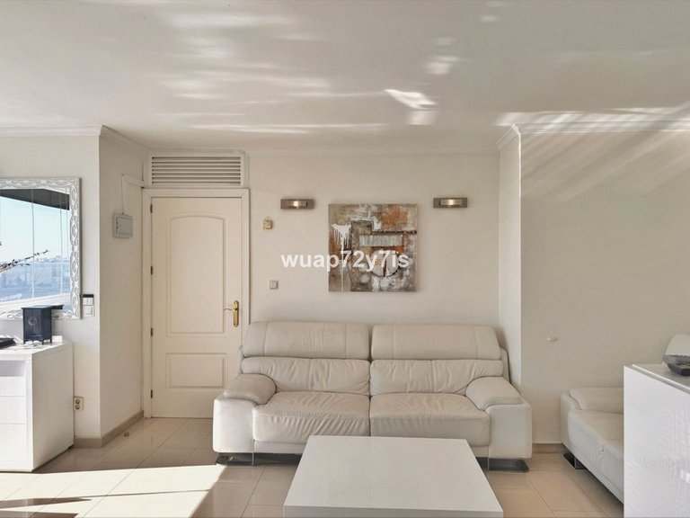 Apartment for Sale in Fuengirola, Malaga 3