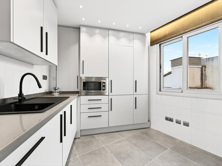 Apartment for Sale in Centro Histórico, Malaga 9