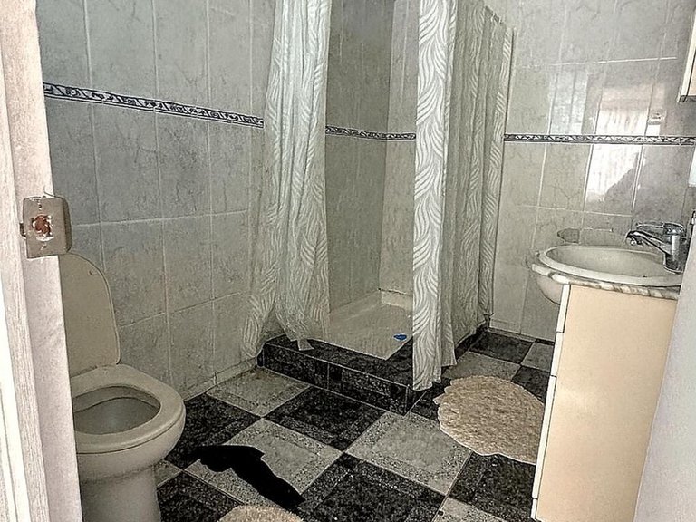 Apartment for Sale in Calahonda, Malaga 15