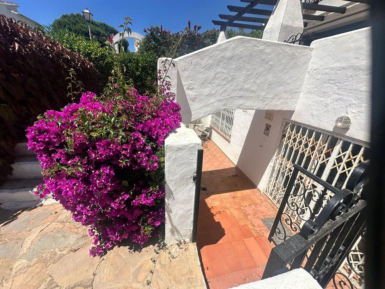 Apartment for Sale in Calahonda, Malaga 2