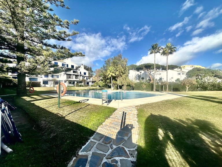 Apartment for Sale in Calahonda, Malaga 23