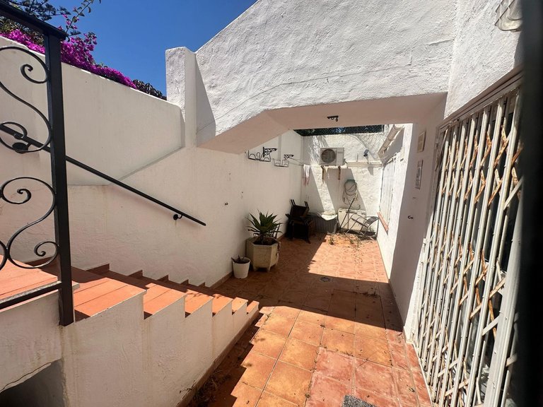 Apartment for Sale in Calahonda, Malaga 3
