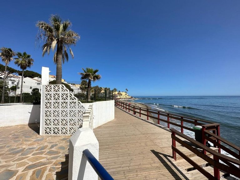 Apartment for Sale in Calahonda, Malaga 30