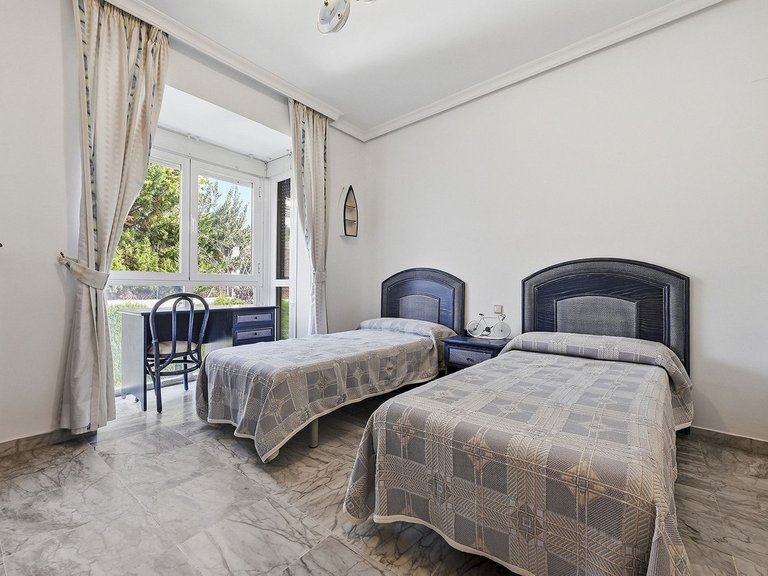 Villa for Sale in Bahía De Marbella, Malaga 19