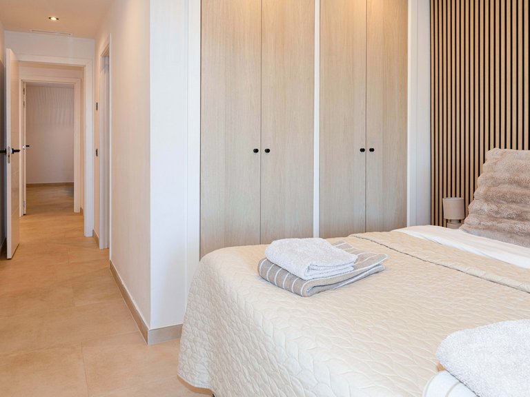 Apartment for Sale in Nueva Andalucía, Malaga 11