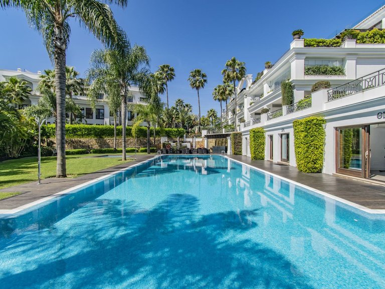 Apartment for Sale in Estepona, Malaga 8