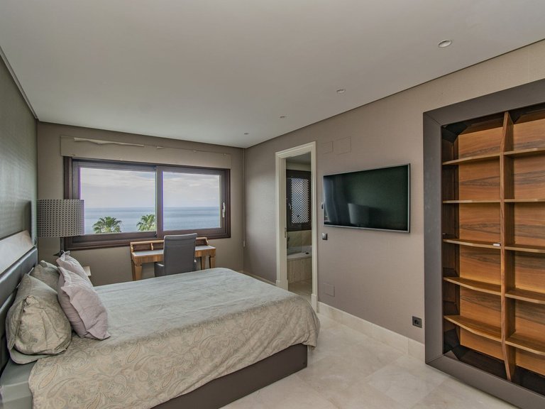 Apartment for Sale in Estepona, Malaga 9