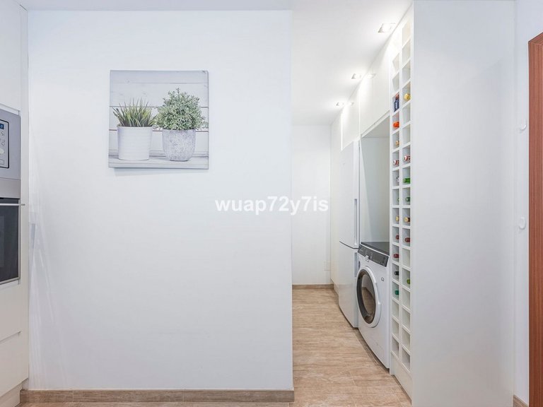 Villa for Sale in El Rosario, Malaga 23
