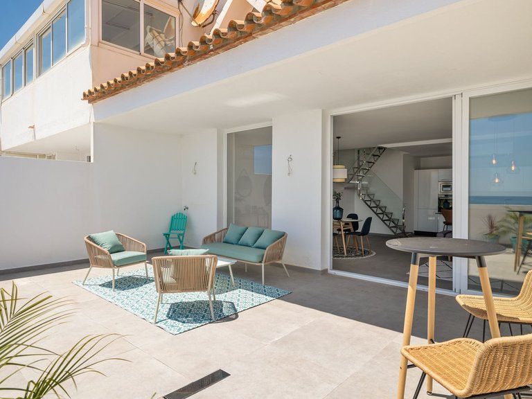 Penthouse for Sale in Estepona, Malaga 1