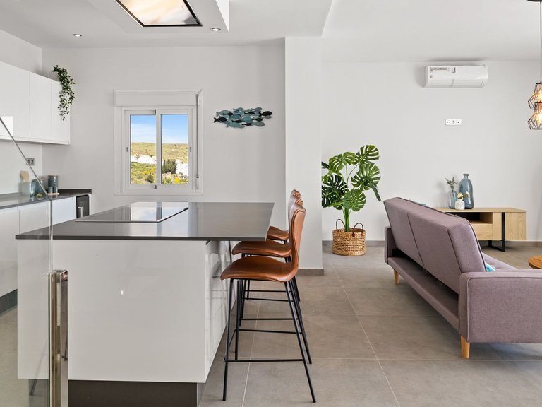Penthouse for Sale in Estepona, Malaga 19