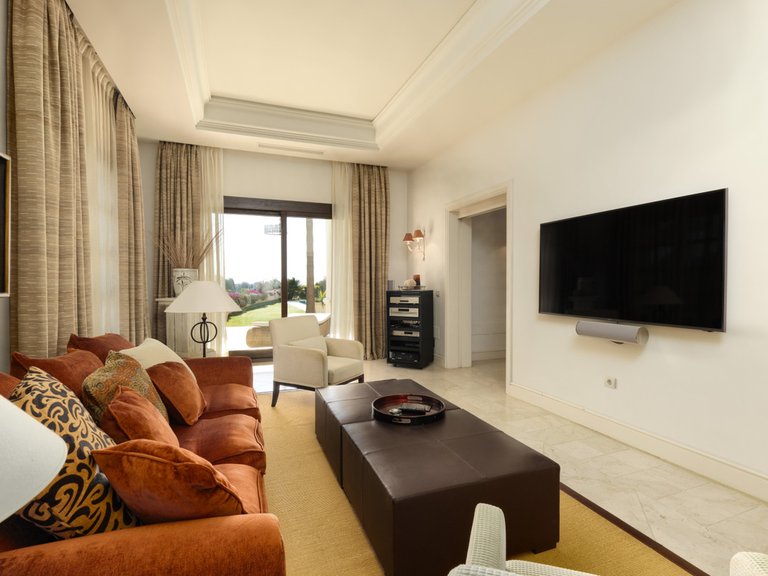Villa for Sale in Marbella, Malaga 9