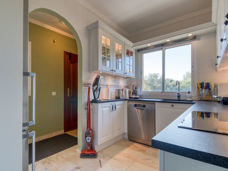 Apartment for Sale in Benalmadena, Malaga 25