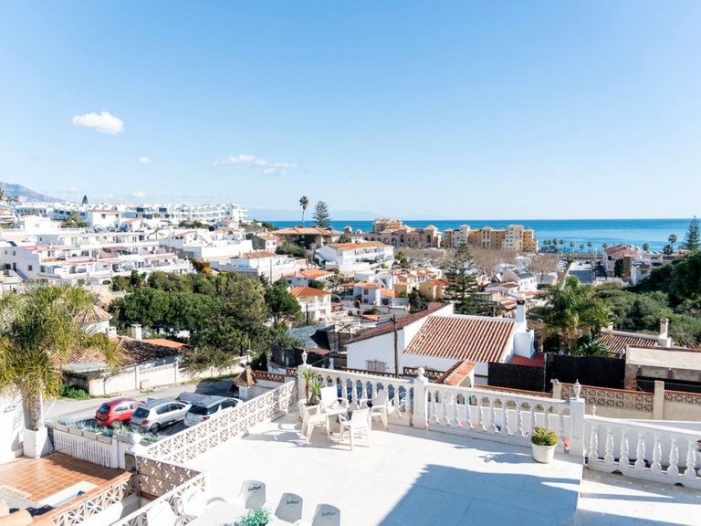 Villa for Sale in Mijas Costa, Malaga 28