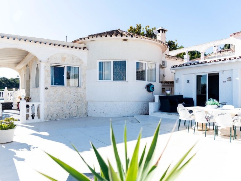 Villa for Sale in Mijas Costa, Malaga 33