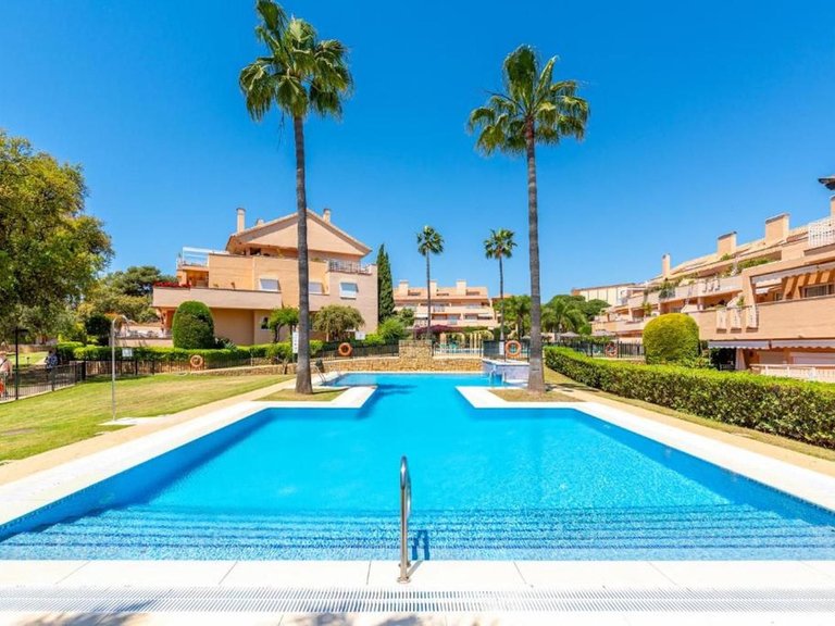 Apartment for Sale in Elviria, Malaga 1