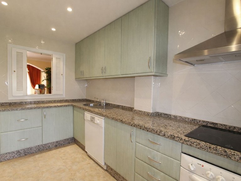 Apartment for Sale in Elviria, Malaga 25
