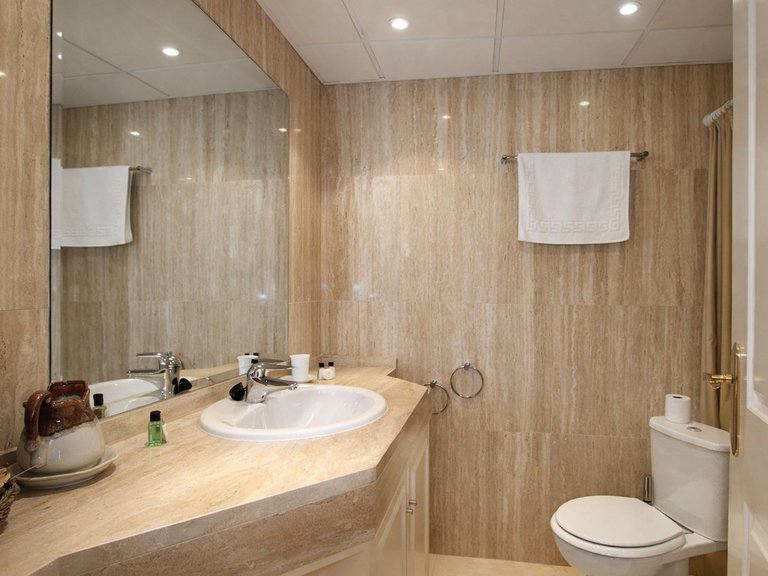 Apartment for Sale in Elviria, Malaga 36
