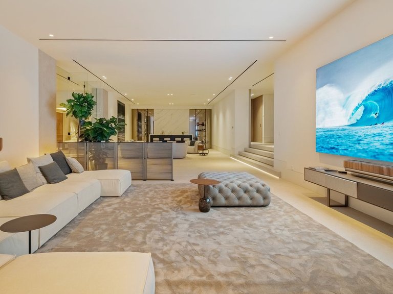 Villa for Sale in Costa del Sol Benahavís, Malaga 29
