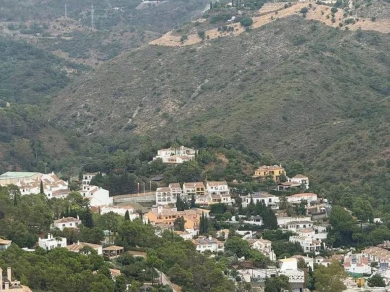 Villa for Sale in Benahavís, Malaga 8