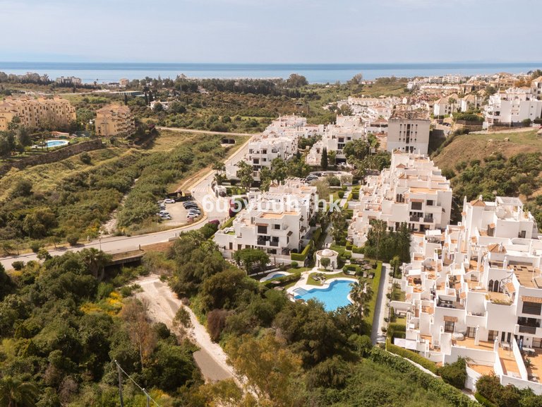Apartment for Sale in Estepona, Malaga 28