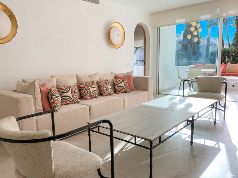Apartment for Sale in Puerto Banús, Malaga 3