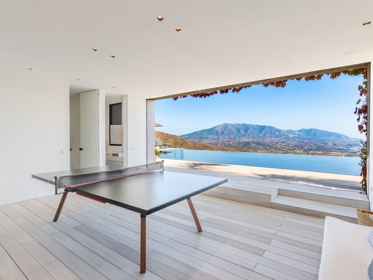 Villa for Sale in Elviria, Malaga 44
