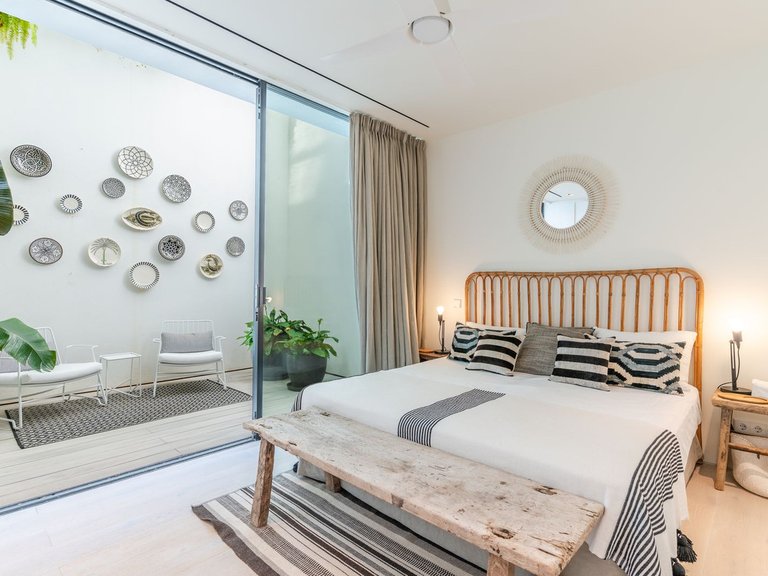 Villa for Sale in Elviria, Malaga 56