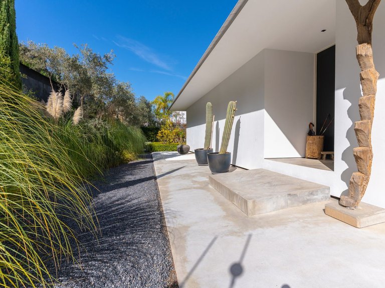 Villa for Sale in Elviria, Malaga 66