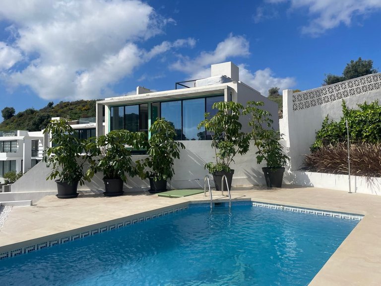 Villa for Sale in Cerros Del Aguila, Malaga 11