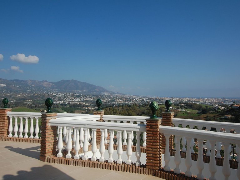 Villa for Sale in Cerros Del Aguila, Malaga 81