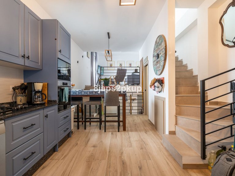 Villa for Sale in Estepona, Malaga 1