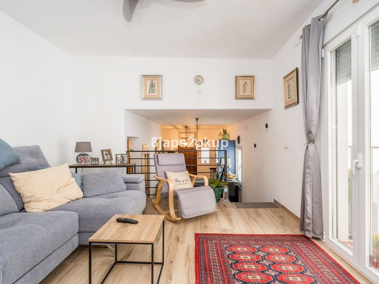 Villa for Sale in Estepona, Malaga 10