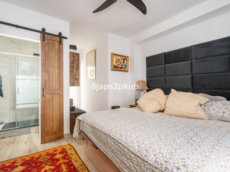 Villa for Sale in Estepona, Malaga 15