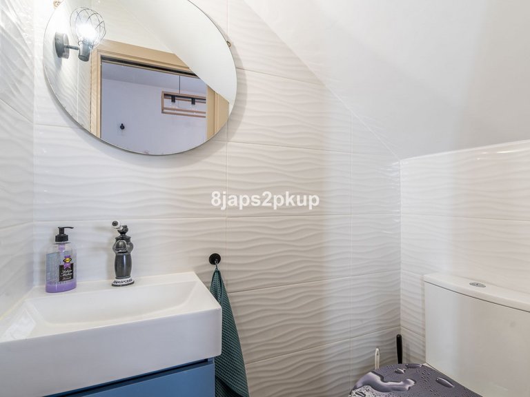 Villa for Sale in Estepona, Malaga 9