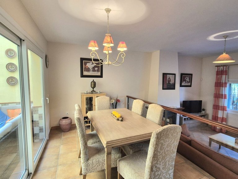 Villa for Sale in Alhaurin Golf, Malaga 11