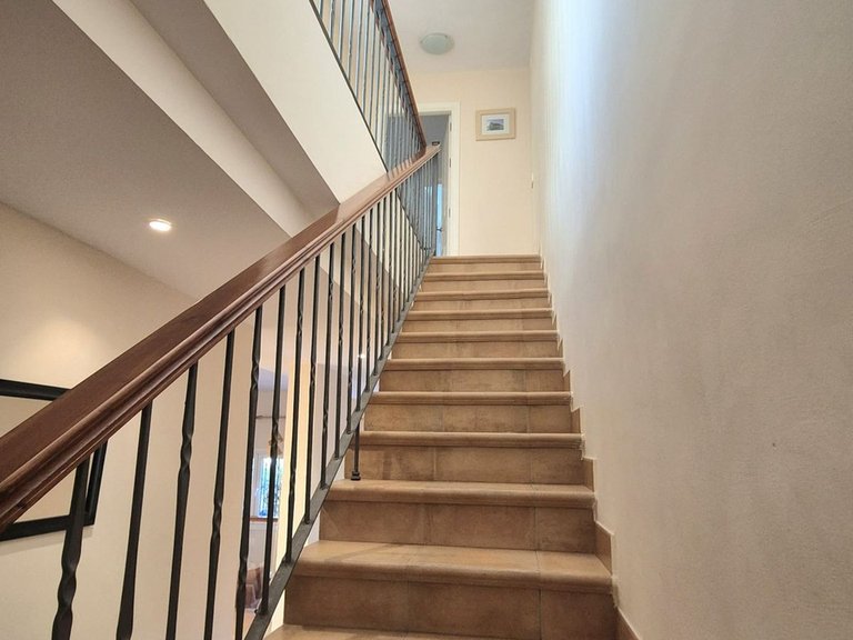 Villa for Sale in Alhaurin Golf, Malaga 23