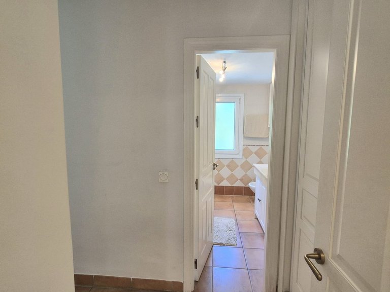 Villa for Sale in Alhaurin Golf, Malaga 25