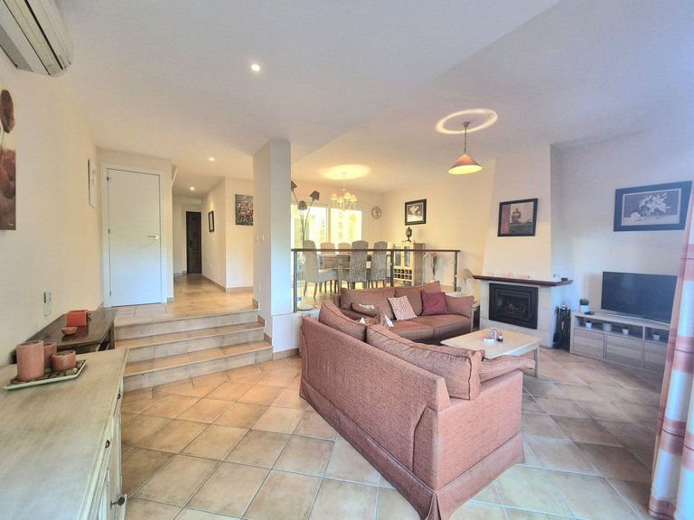 Villa for Sale in Alhaurin Golf, Malaga 3