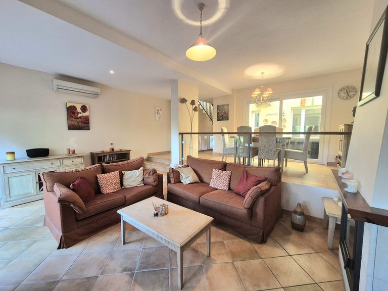 Villa for Sale in Alhaurin Golf, Malaga 5