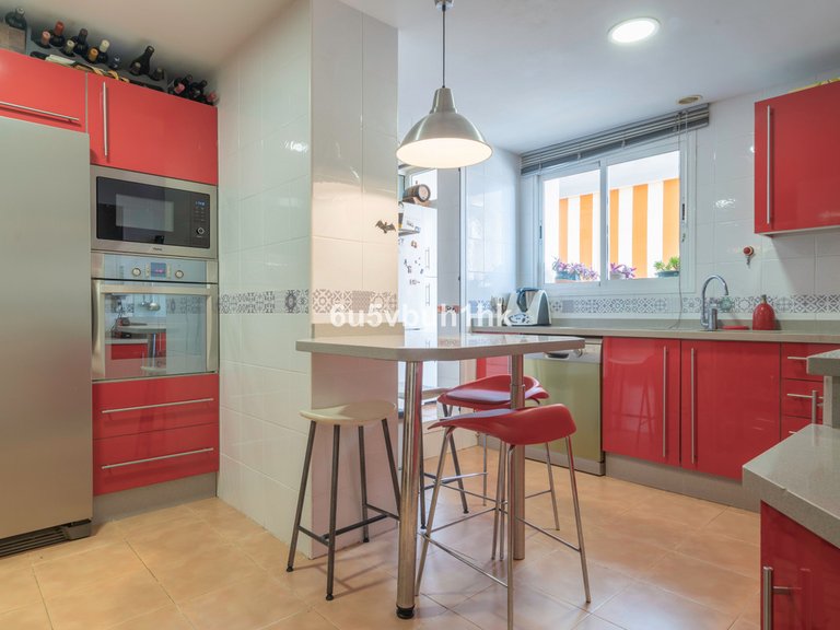 Apartment for Sale in El Pinillo, Malaga 14