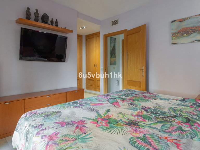 Apartment for Sale in El Pinillo, Malaga 19