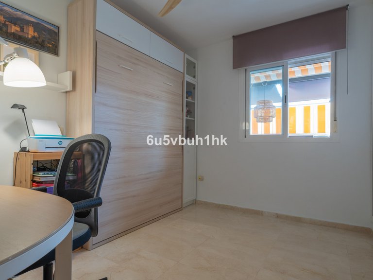 Apartment for Sale in El Pinillo, Malaga 23
