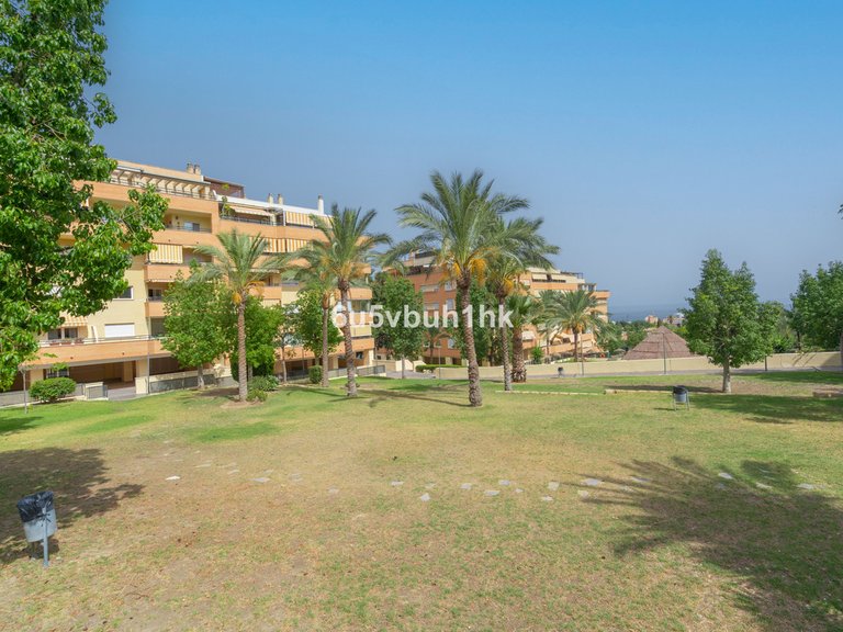 Apartment for Sale in El Pinillo, Malaga 30