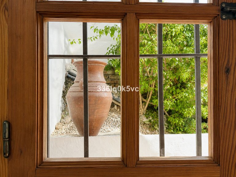 Apartment for Sale in Benahavís, Malaga 25