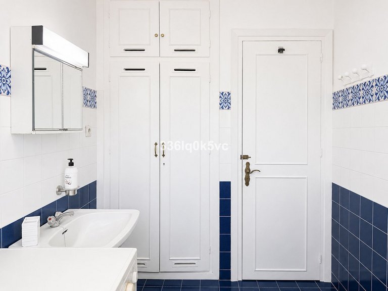 Apartment for Sale in Benahavís, Malaga 27