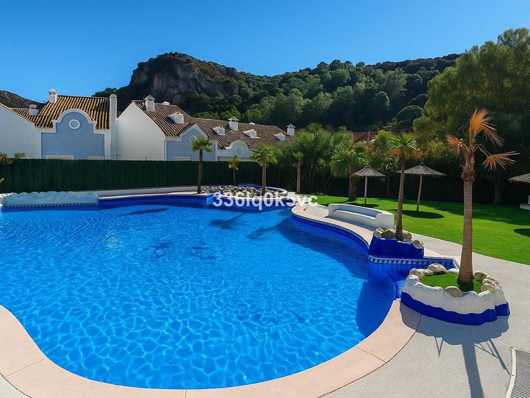 Apartment for Sale in Benahavís, Malaga 9